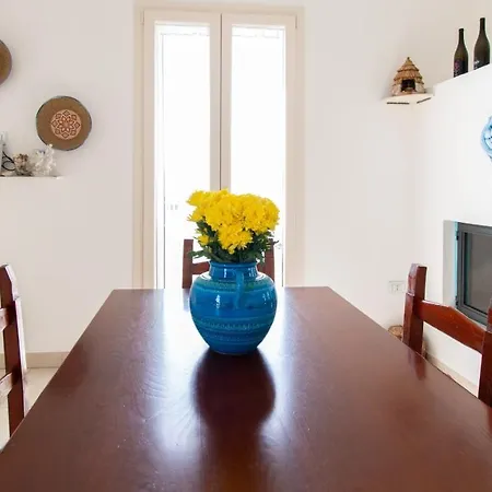 Welcomely - Luxury Tharros Càbras
