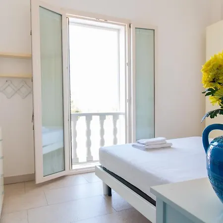 Welcomely - Luxury Tharros Daire