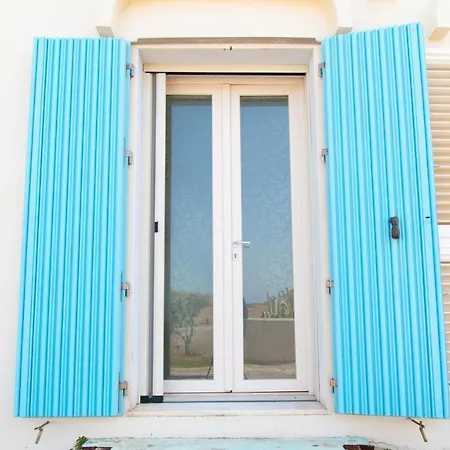 Daire Welcomely - Luxury Tharros
