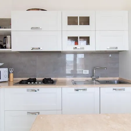 Welcomely - Luxury Tharros Daire